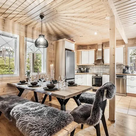 Snowtail Hideaway By Hilla *